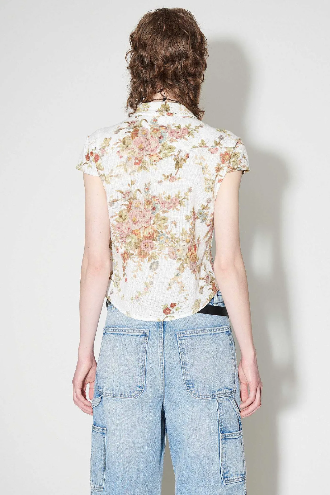 Skjorttyg|Our Legacy Daisy Shirt Kortarmad Vit Blommig Gobelangtryck