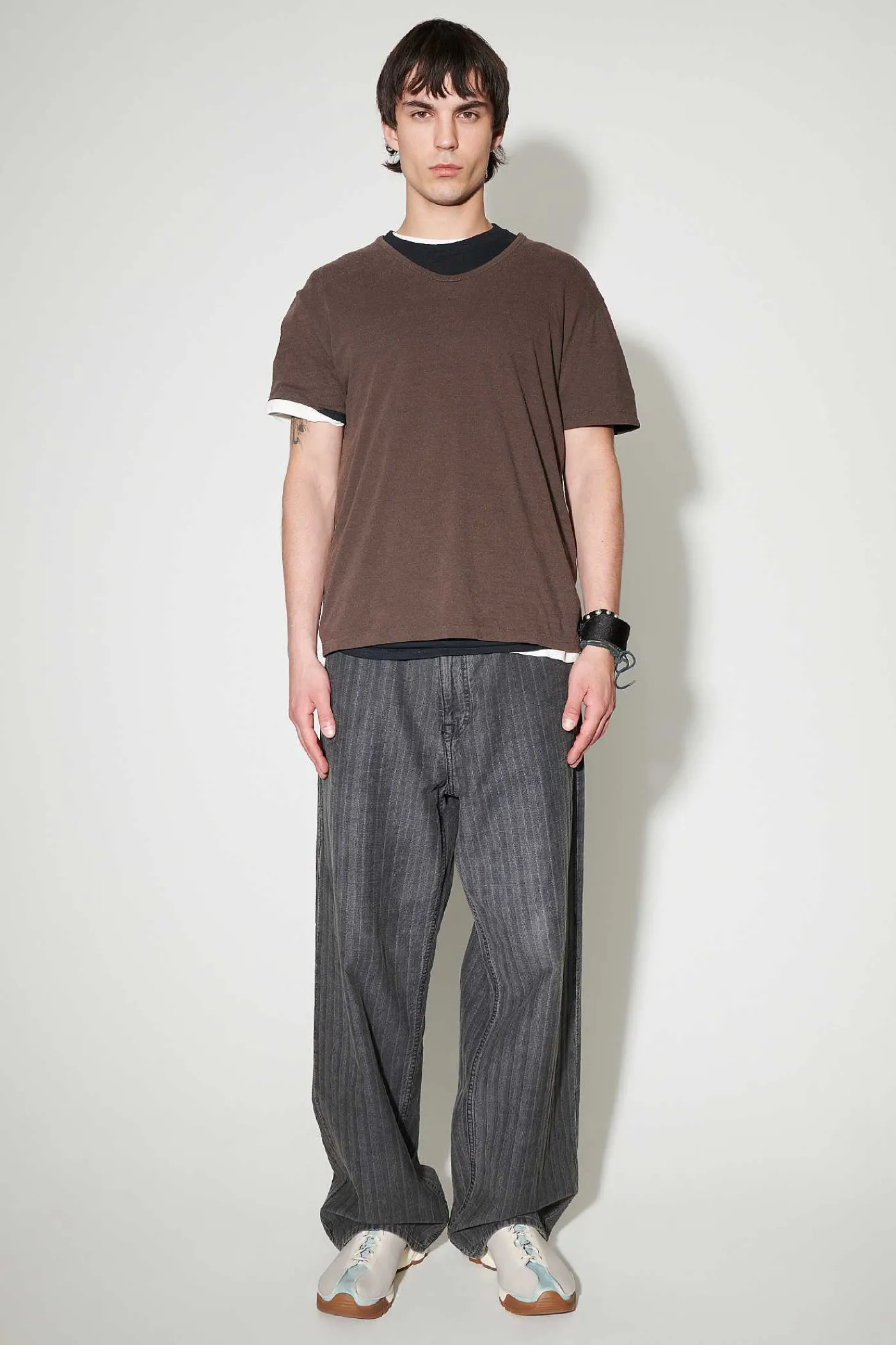 Jersey|Our Legacy U-Ringad T-Shirt Tvattad Kol Bomullssilke