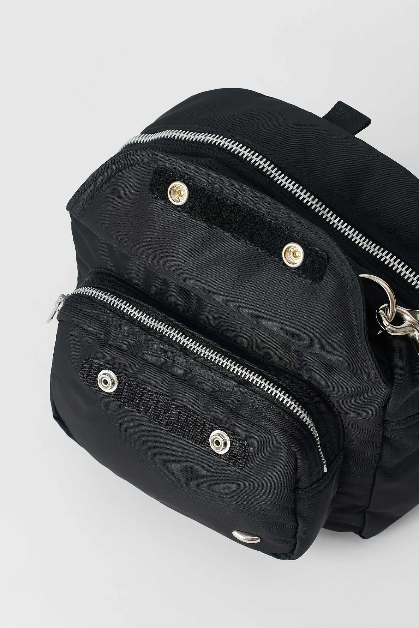 Pasar|Our Legacy Volta Frontpack Cayce Svart