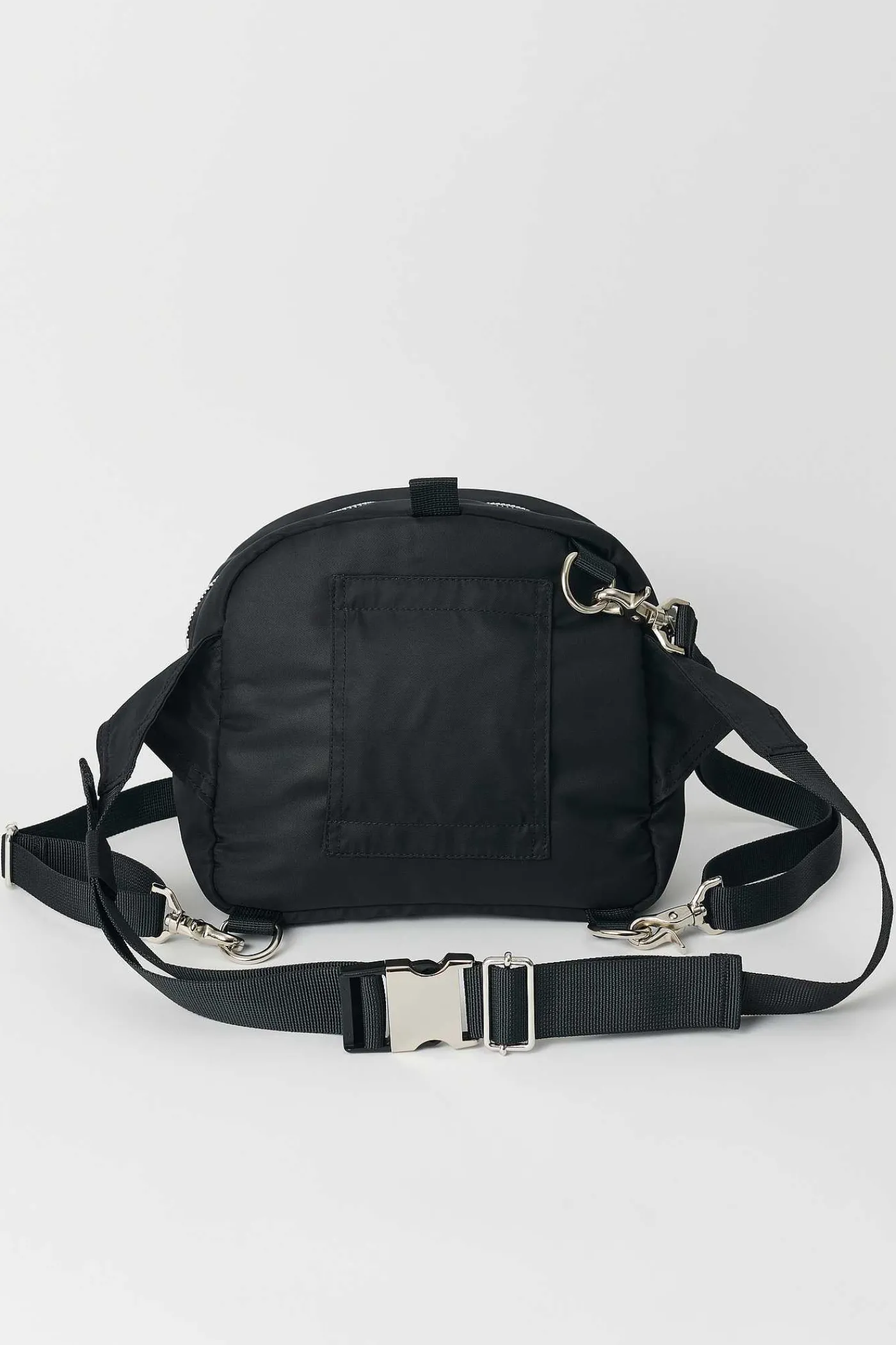 Pasar|Our Legacy Volta Frontpack Cayce Svart